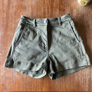 Everlane Utility Short Green 0